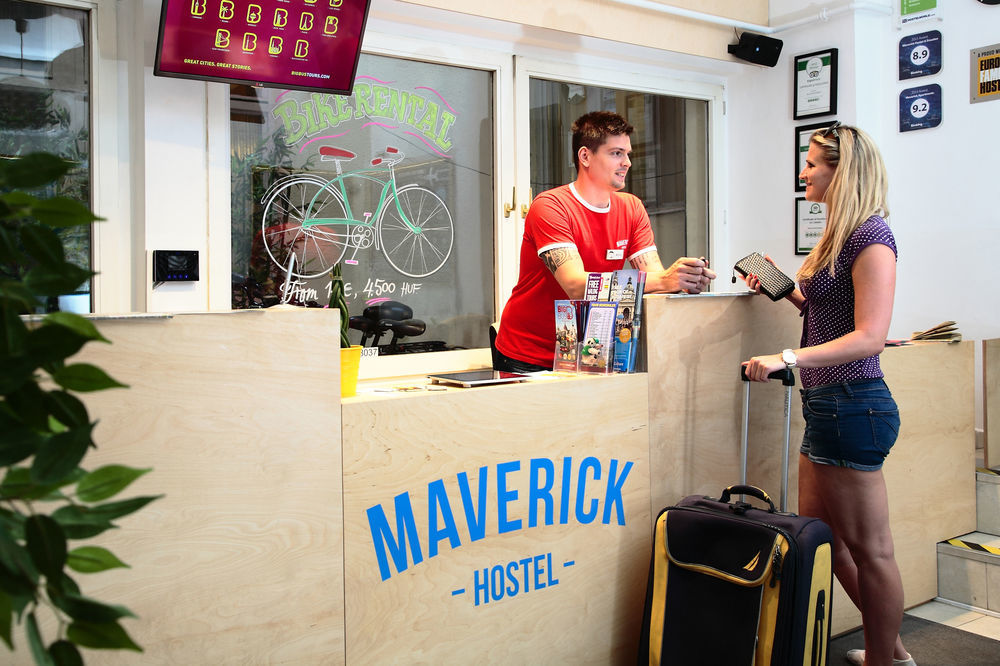 Maverick Apartments Budapest Eksteriør billede